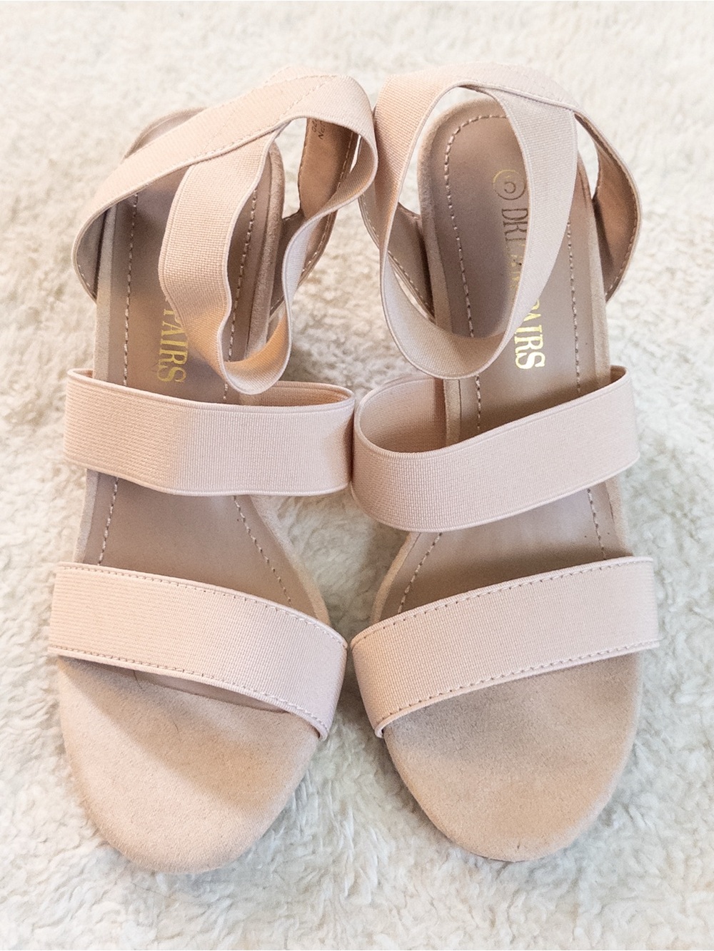 Dream Pairs Nude Strappy Block Heel Sandals Size 5 Like New - Picture 2 of 8